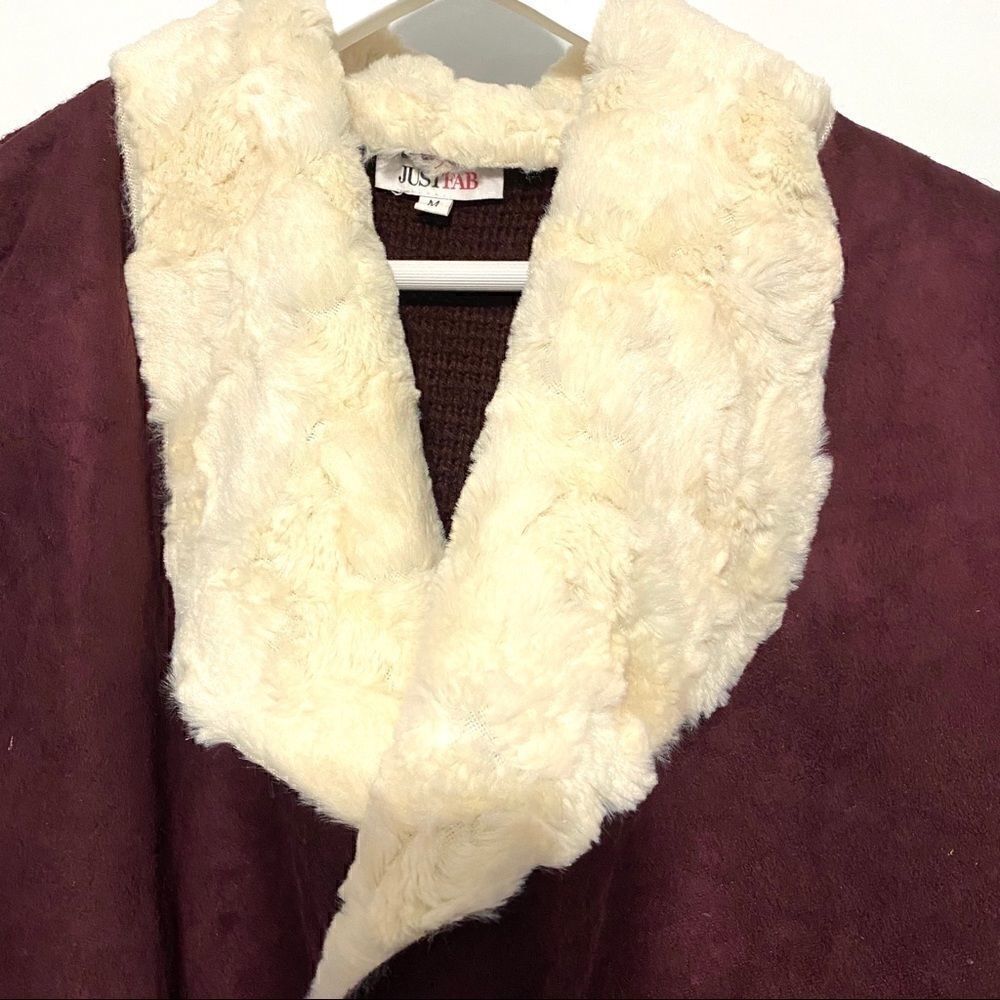 Just Fab white faux fur maroon sweater medium - Picture 2 of 8